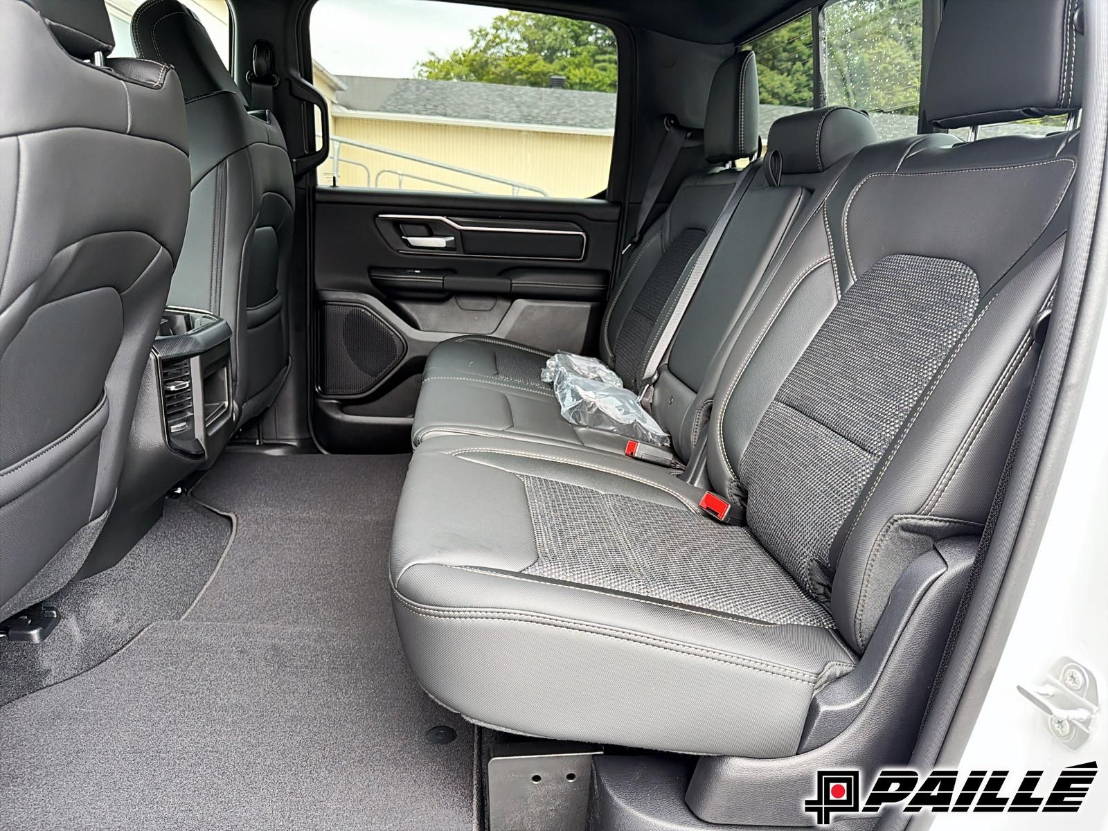 2027 Ram 1500 in Nicolet, Quebec