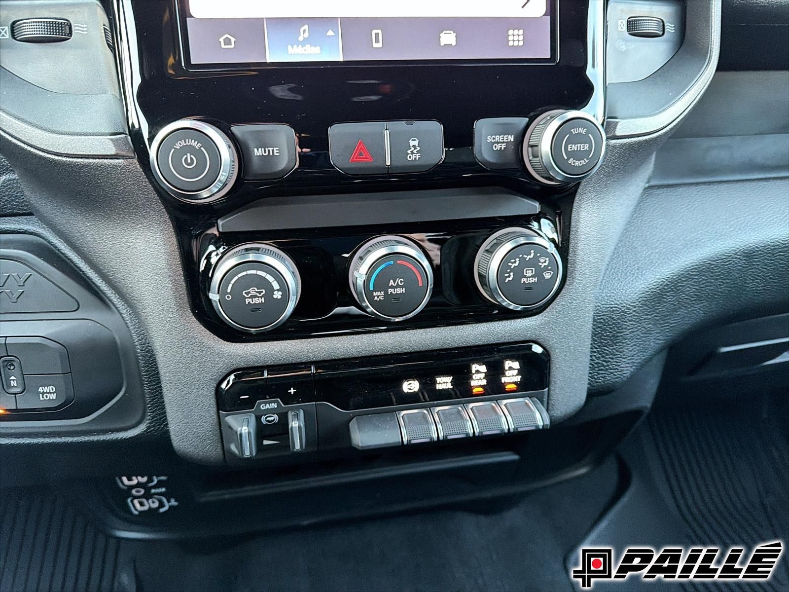 2026 Ram 2500 in Nicolet, Quebec