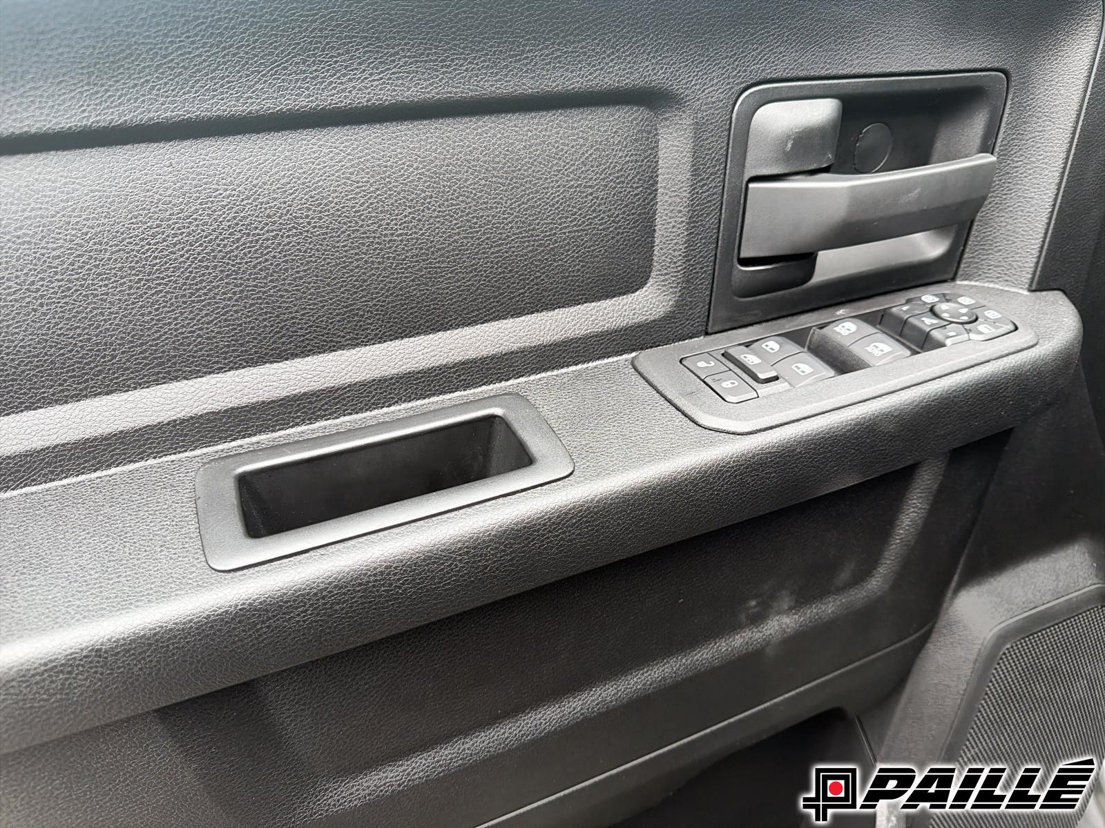 Ram 2500  2027 à Nicolet, Québec