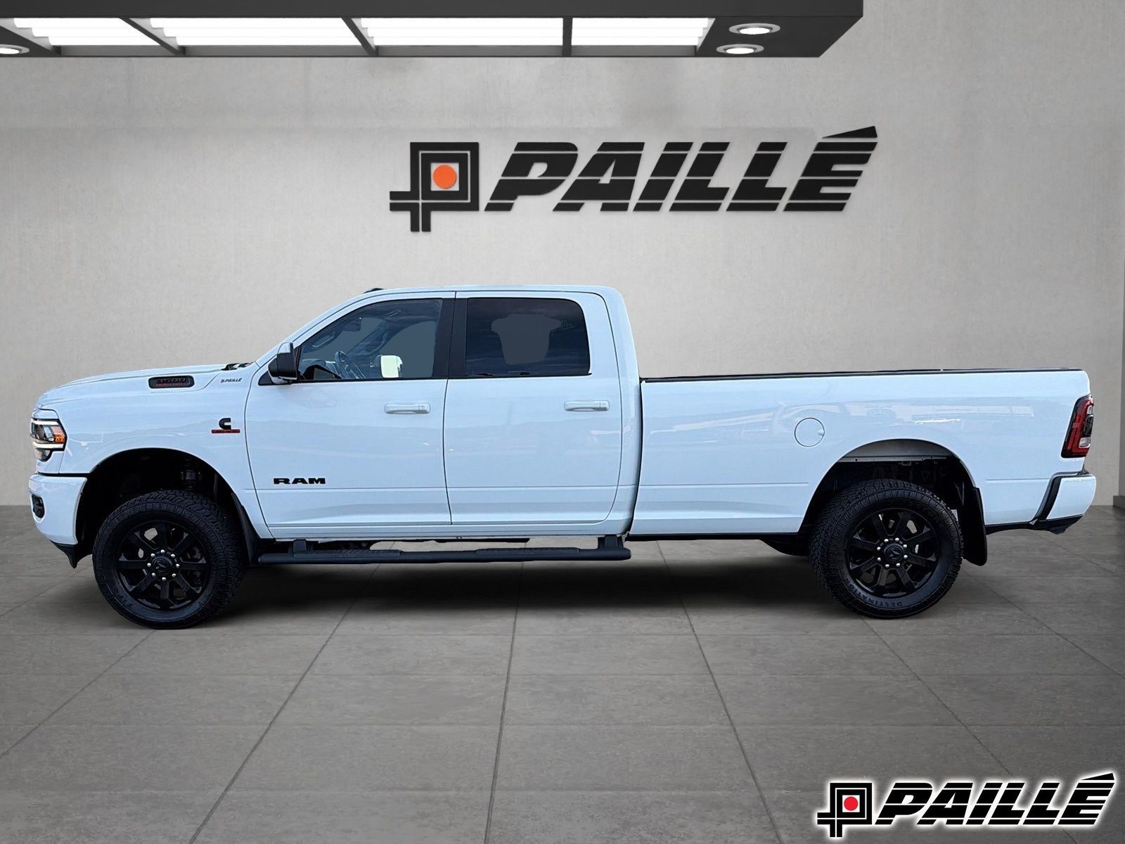 2022 Ram 3500 in Nicolet, Quebec