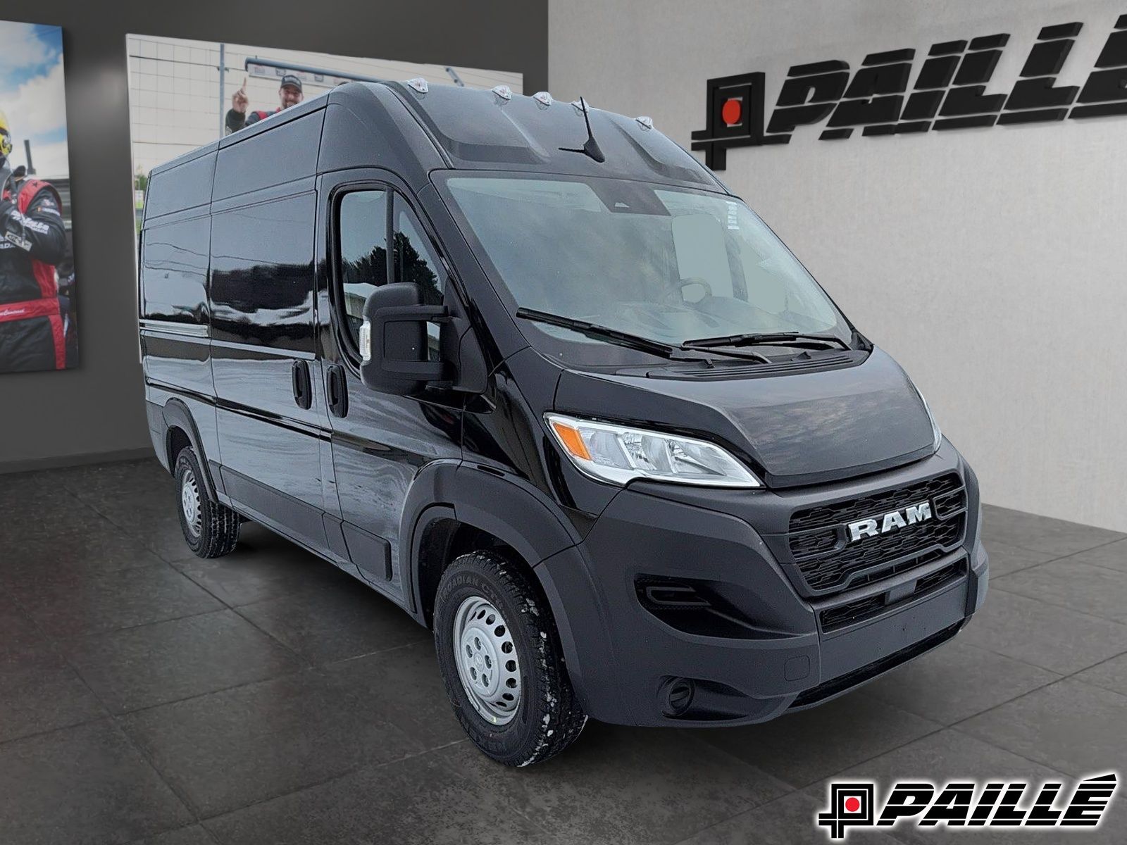 2025 Ram PROMASTER CARGO VAN 2500 in Nicolet, Quebec