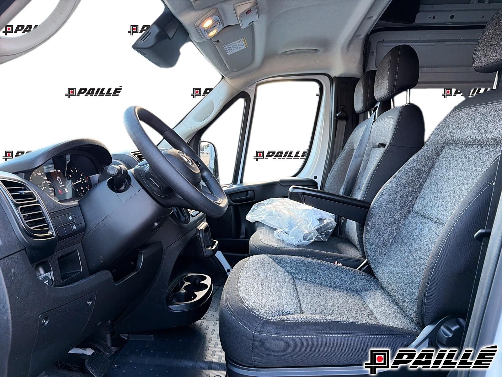 2026 Ram Promaster Cargo Van 2500 in Nicolet, Quebec