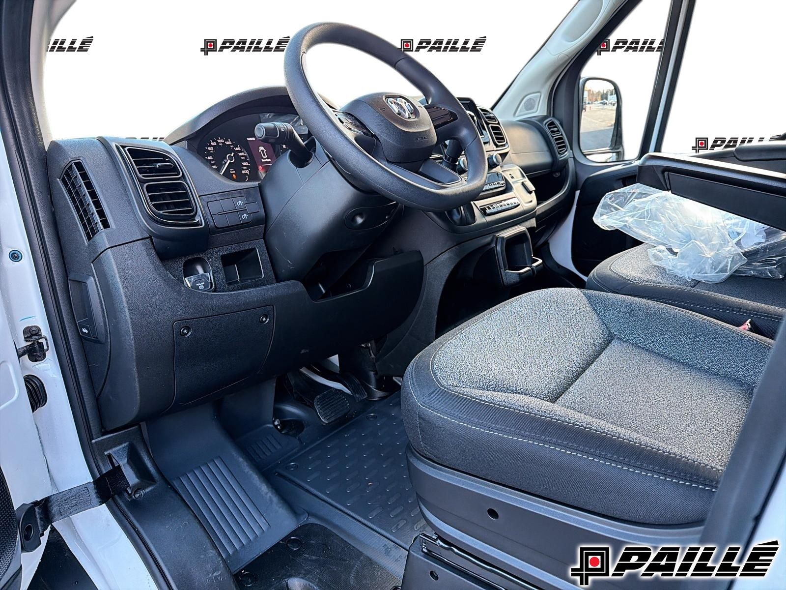 2026 Ram Promaster Cargo Van 2500 in Nicolet, Quebec