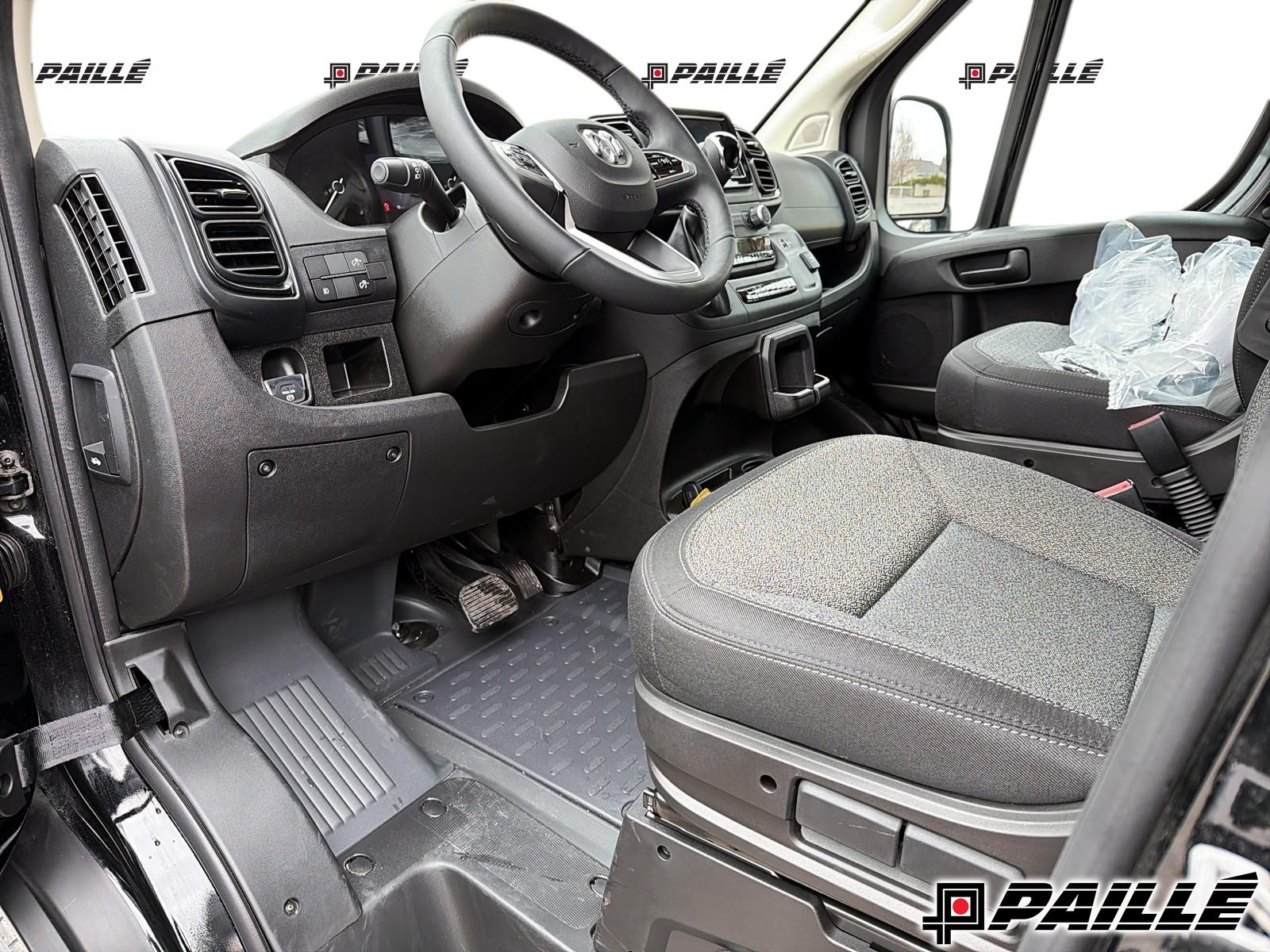 2026 Ram Promaster Cargo Van 3500 in Nicolet, Quebec