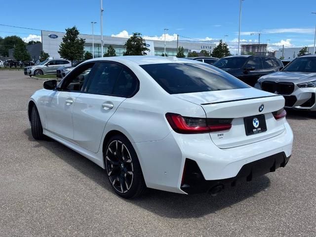 2025 BMW 330i