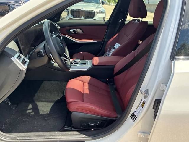 2025 BMW 330i