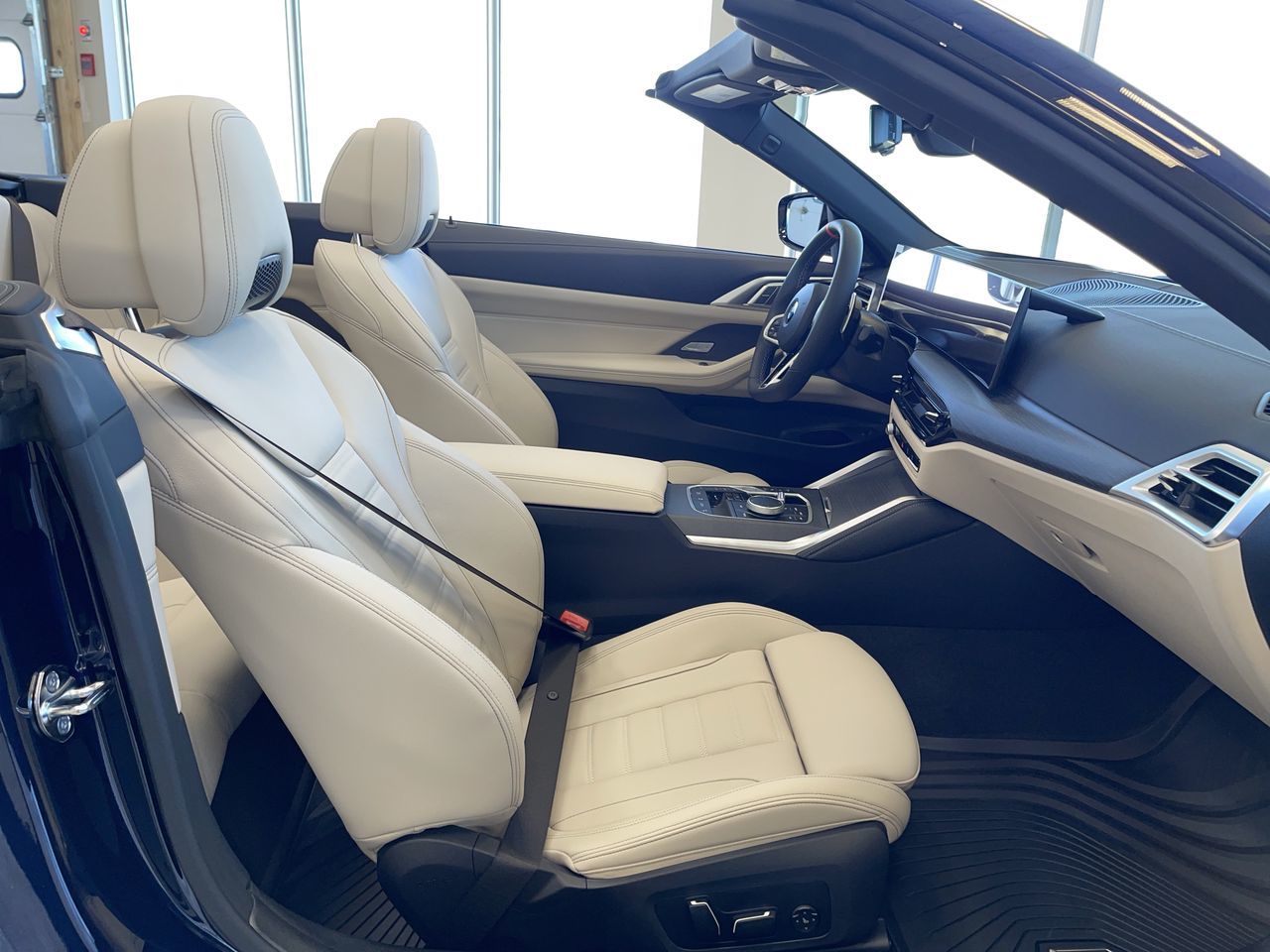 2026 BMW 4 Series Cabriolet in Regina, Saskatchewan