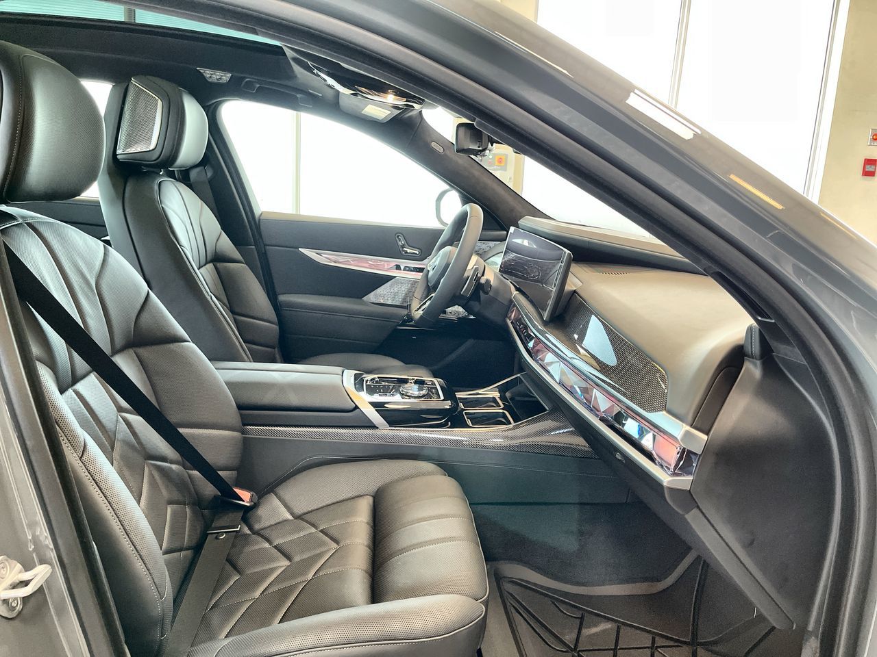 2026 BMW 7 Series Sedan