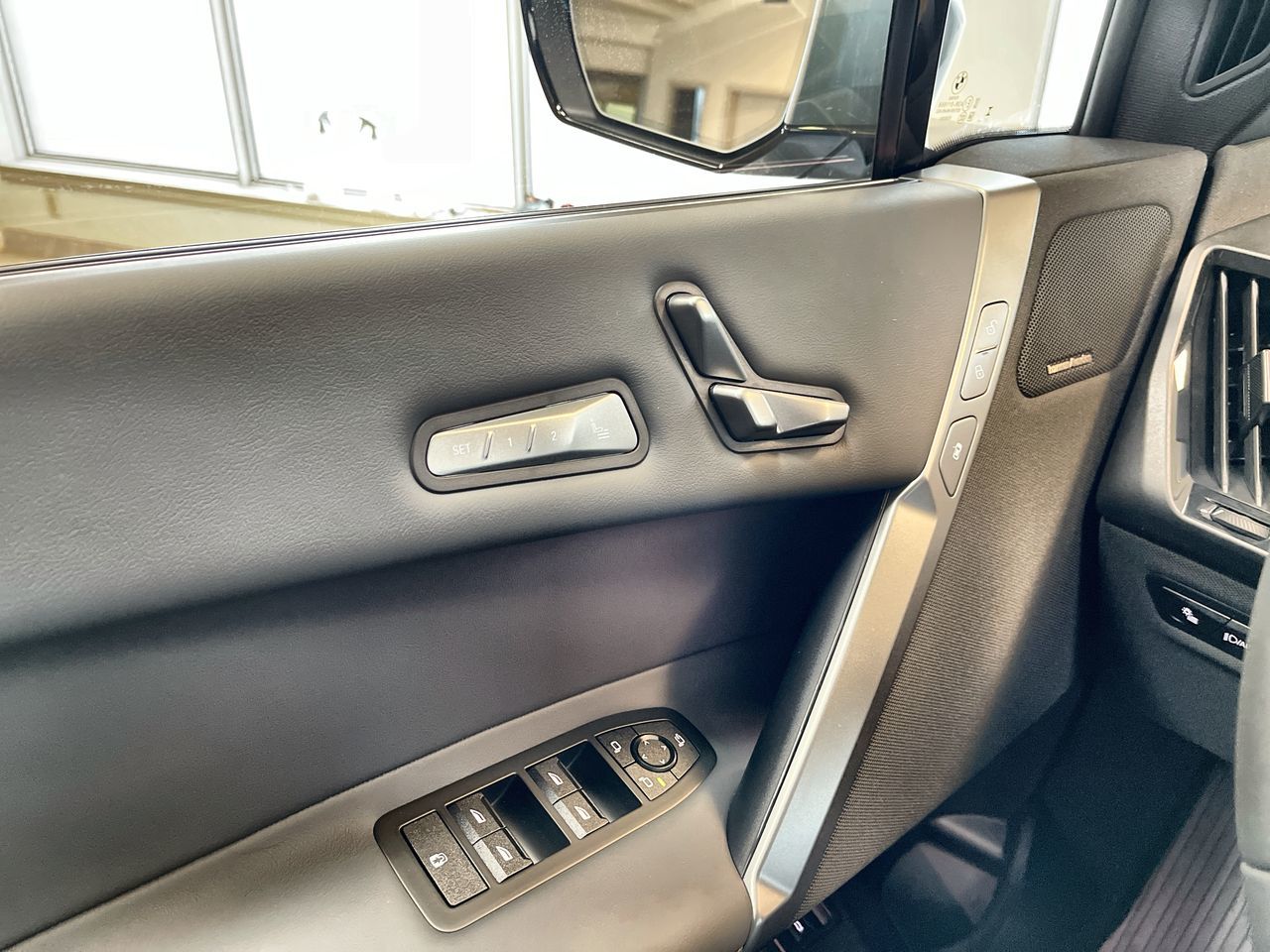 2026 BMW iX