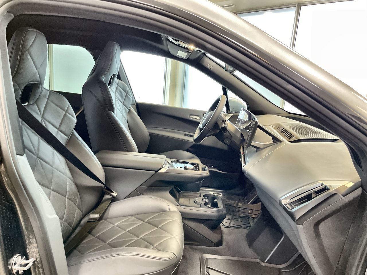 2026 BMW iX