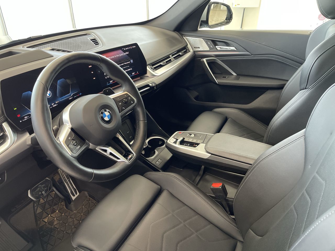 2023 BMW X1