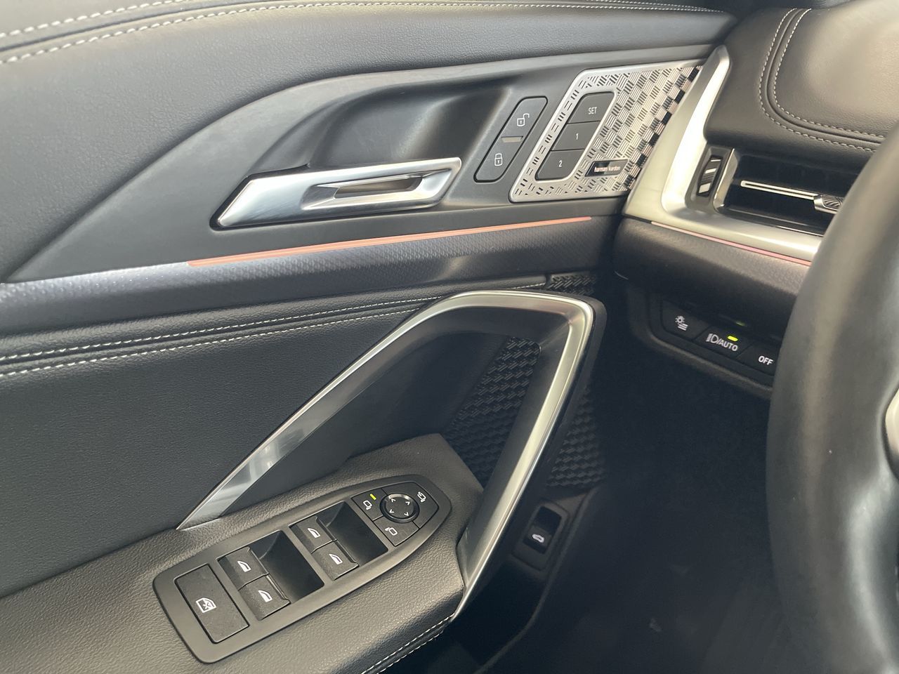 2023 BMW X1