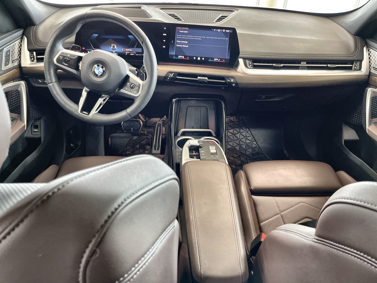 2025 BMW X1