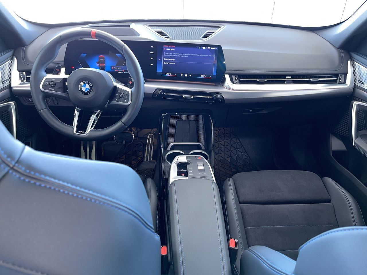 2025 BMW X1