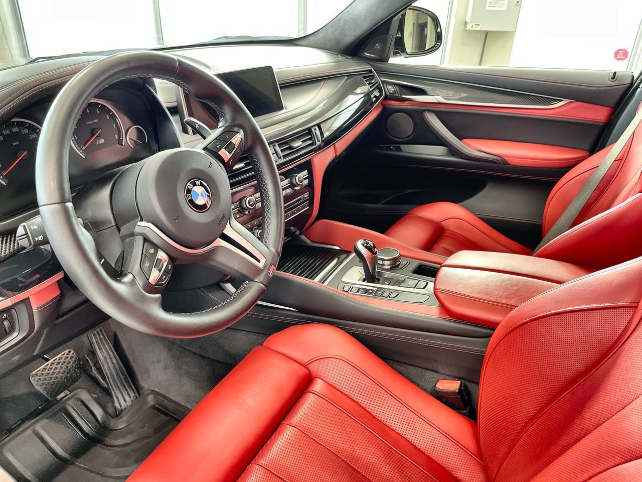2019 BMW X6 M