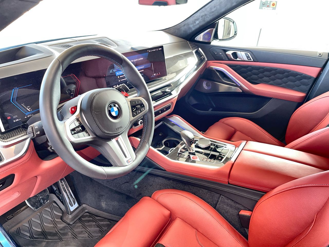 2025 BMW X6 M