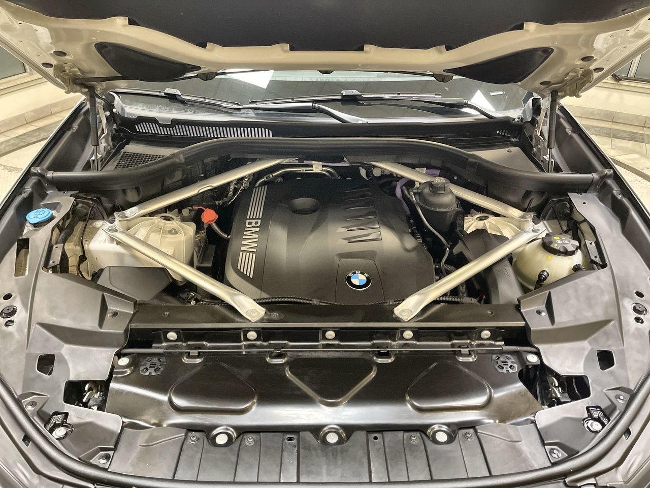 BMW X6  2025 à Regina, Saskatchewan