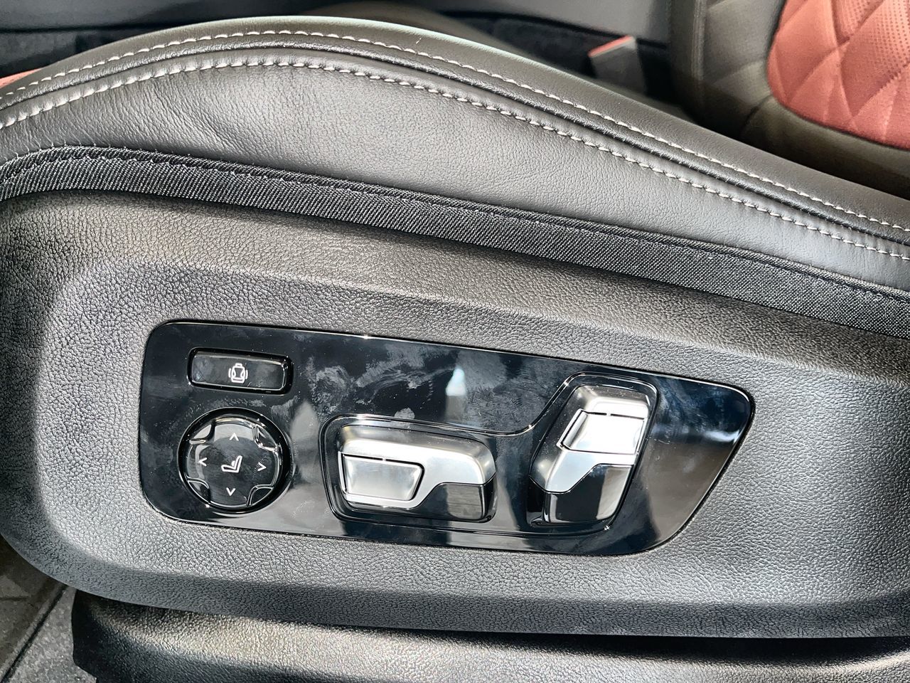 BMW X6  2026 à Regina, Saskatchewan