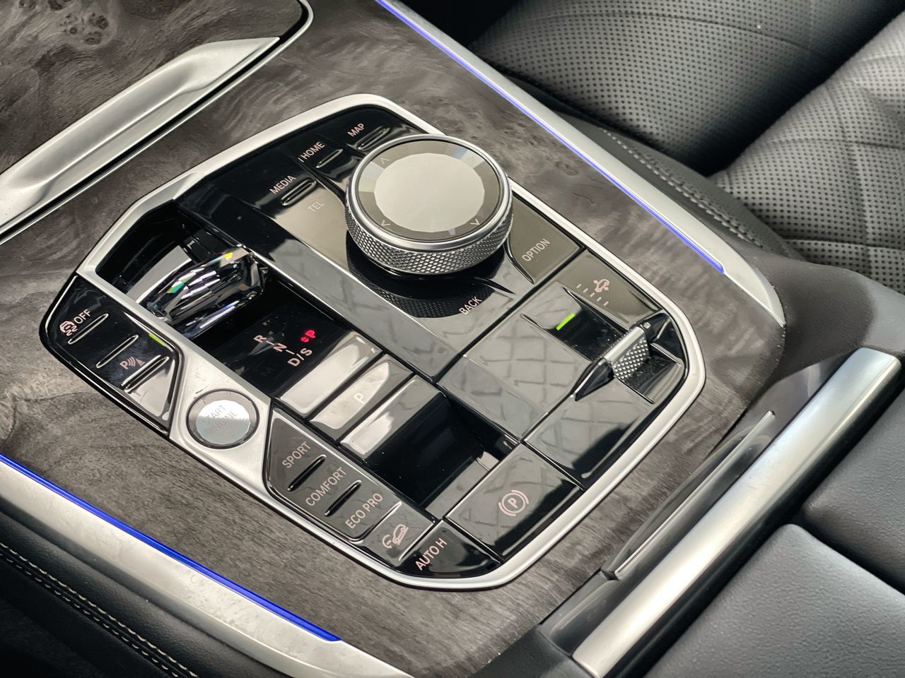 2026 BMW X7