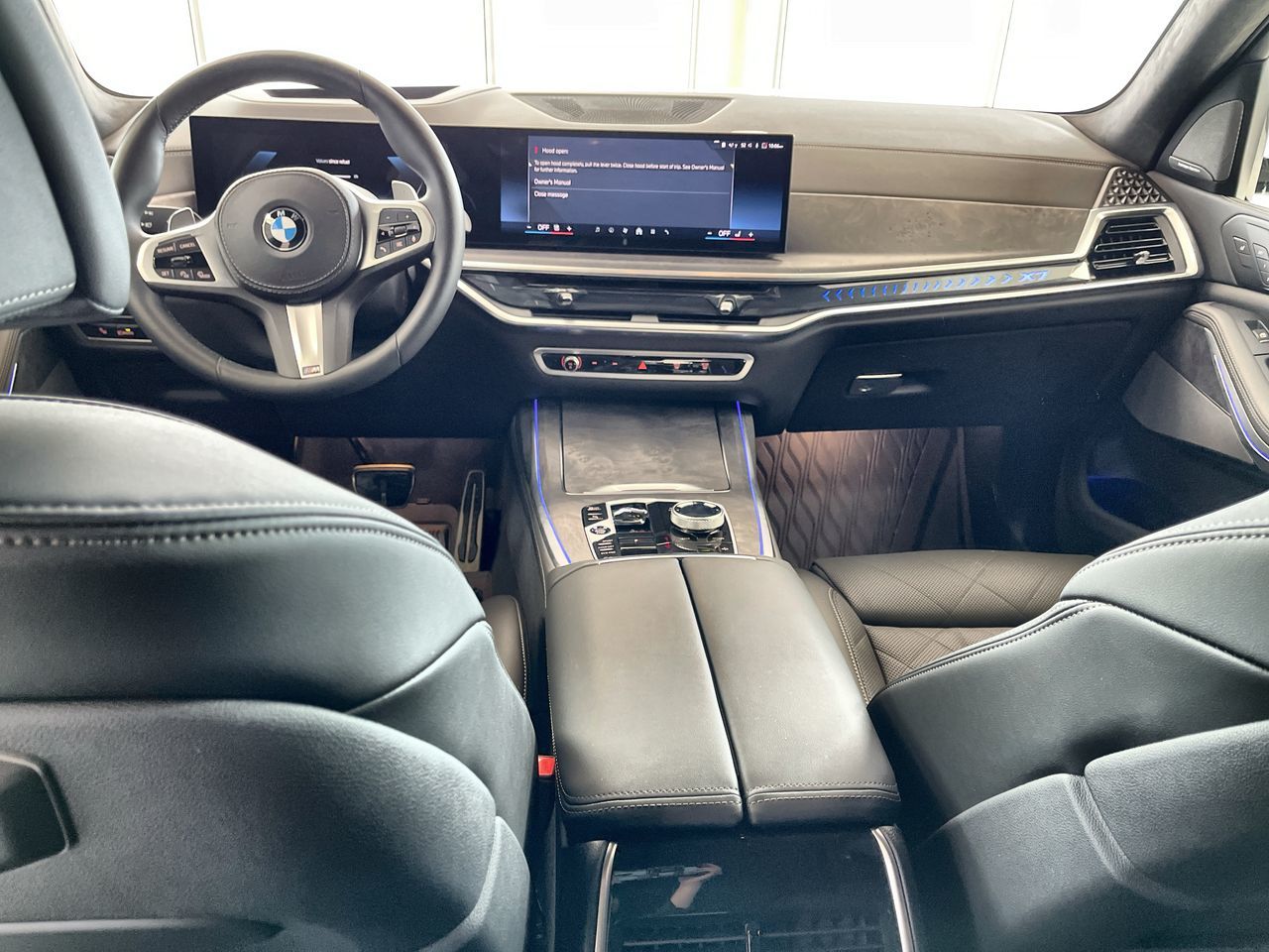 2026 BMW X7
