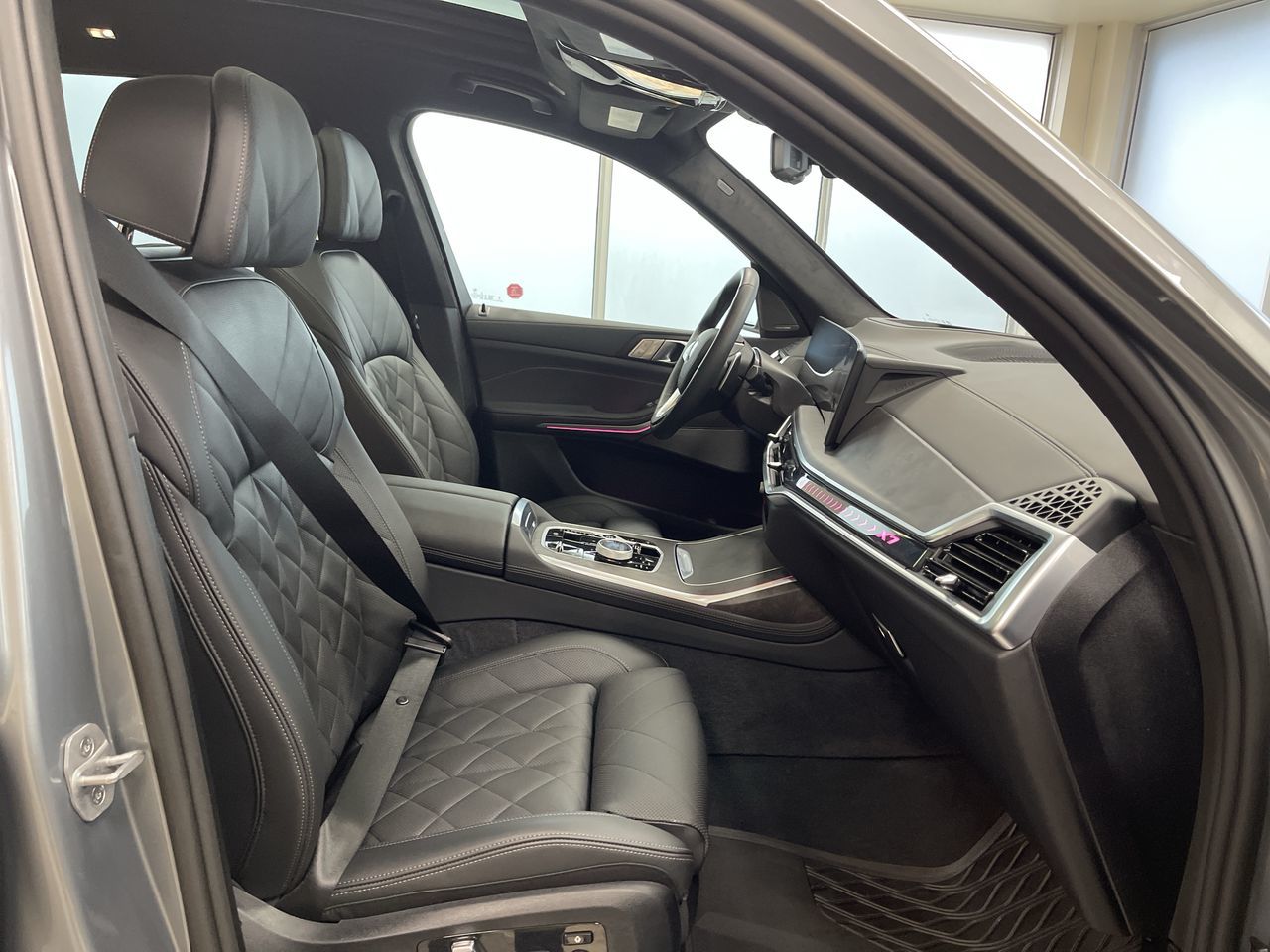 2026 BMW X7