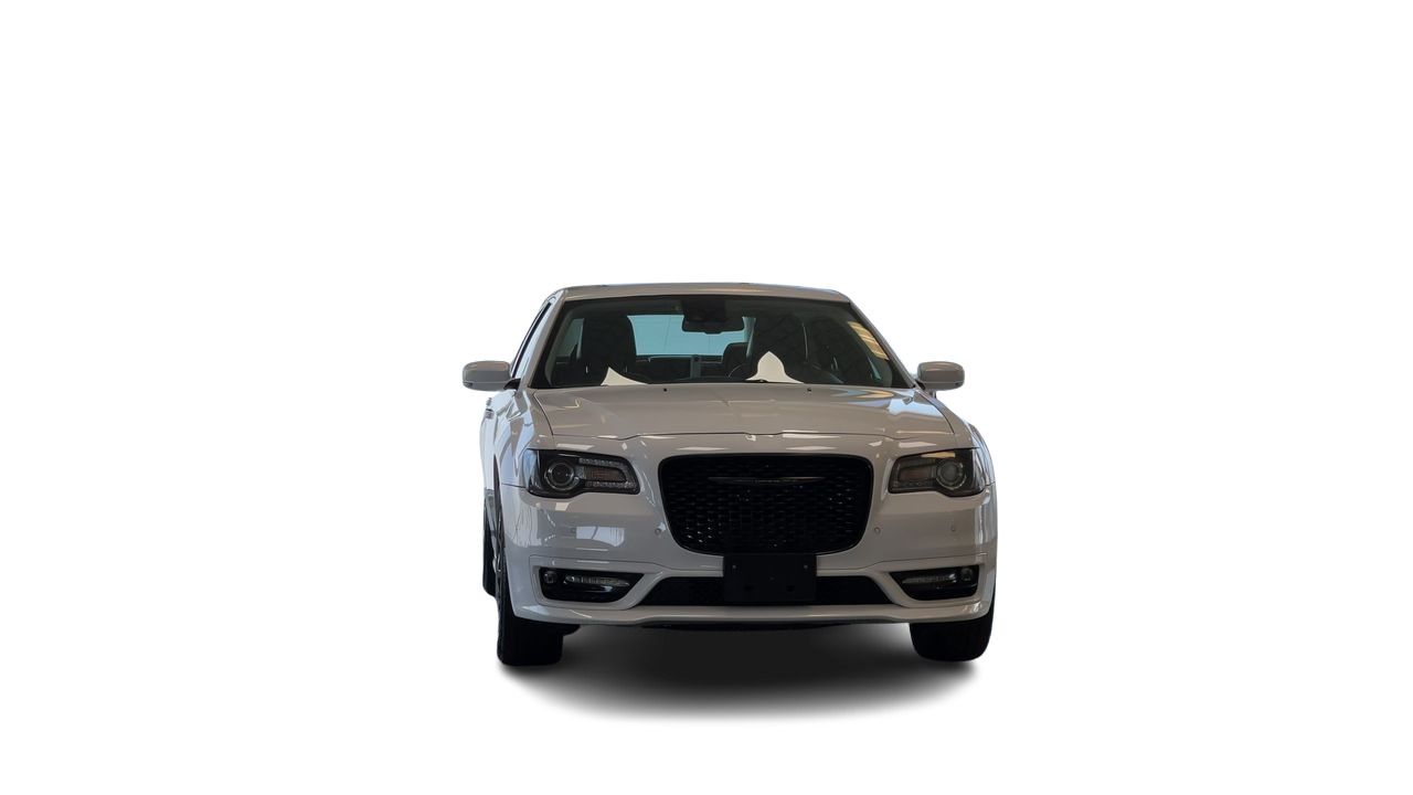 2023 Chrysler 300 in Regina, Saskatchewan