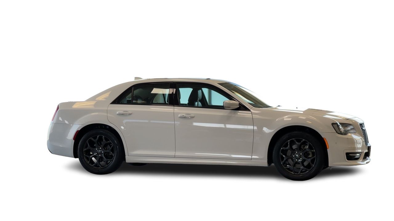 2023 Chrysler 300 in Regina, Saskatchewan