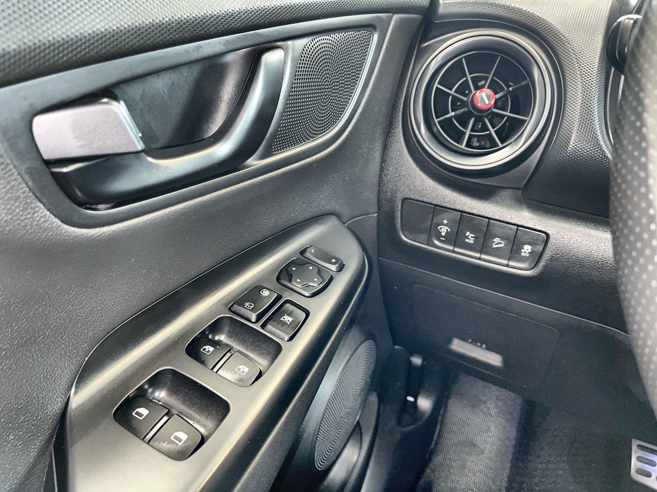 Hyundai Kona  2023 à Regina, Saskatchewan
