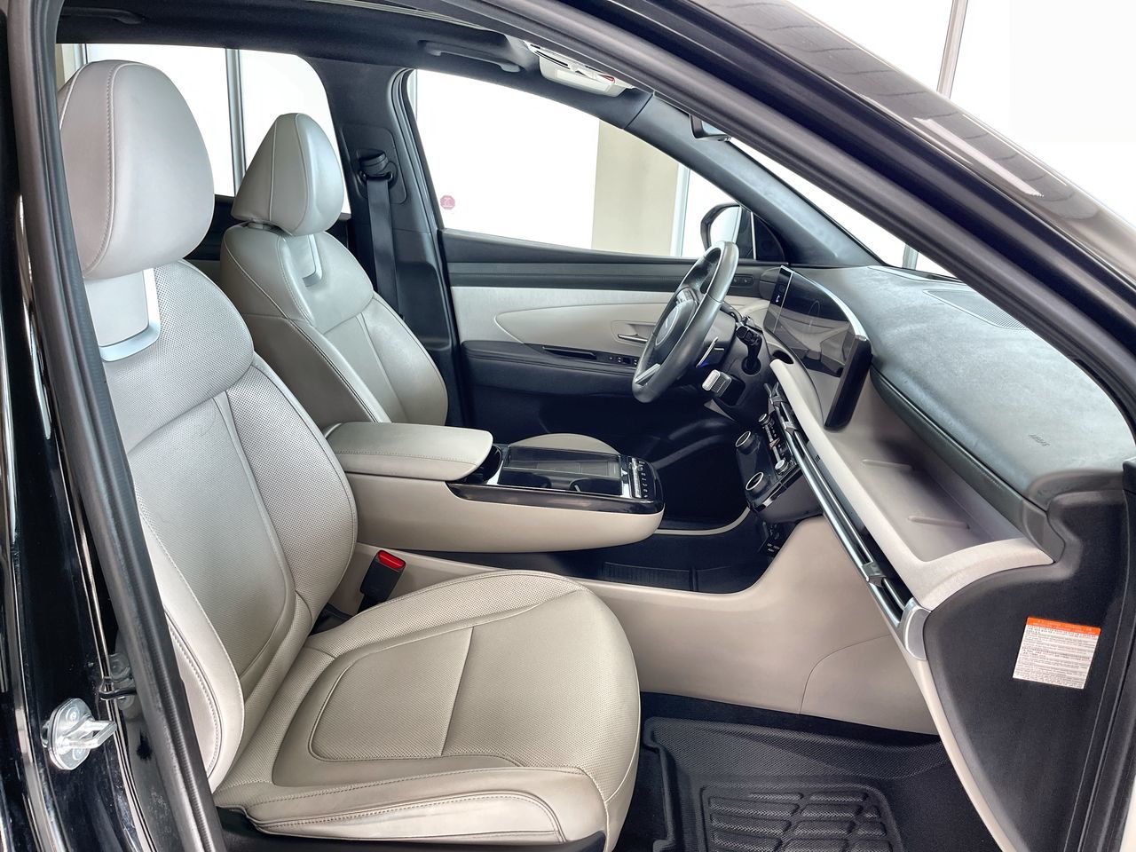 2025 Hyundai Tucson Hybrid