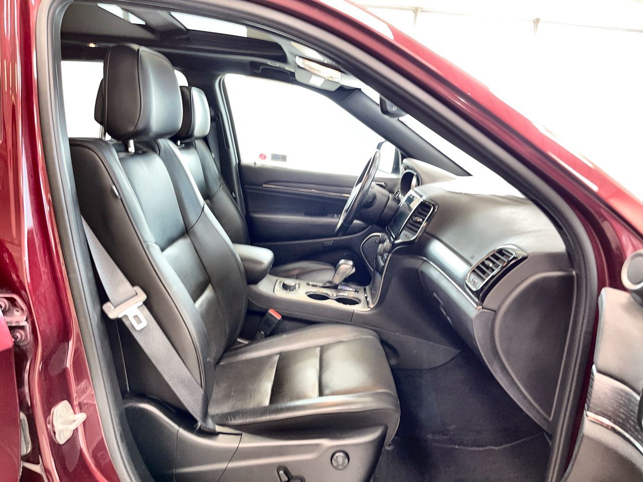 2021 Jeep Grand Cherokee 4X4 in Regina, Saskatchewan