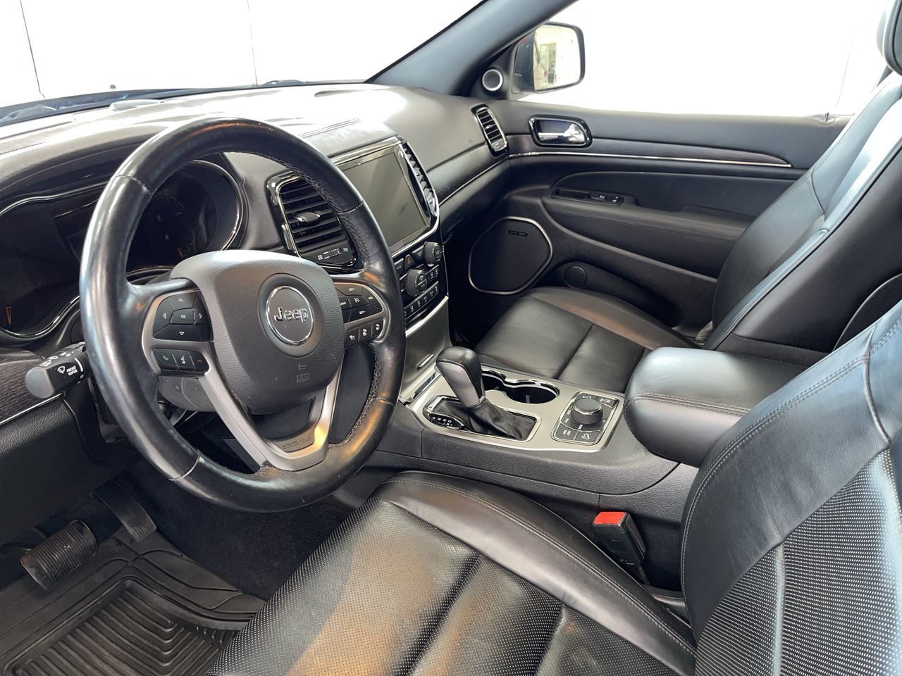 2021 Jeep Grand Cherokee 4X4 in Regina, Saskatchewan