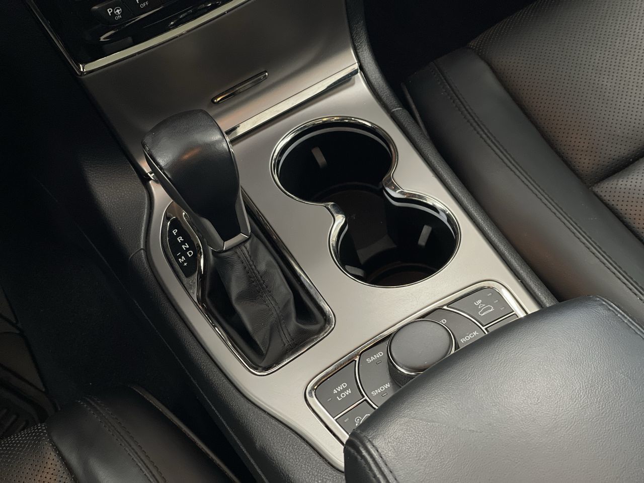 2021 Jeep Grand Cherokee 4X4 in Regina, Saskatchewan