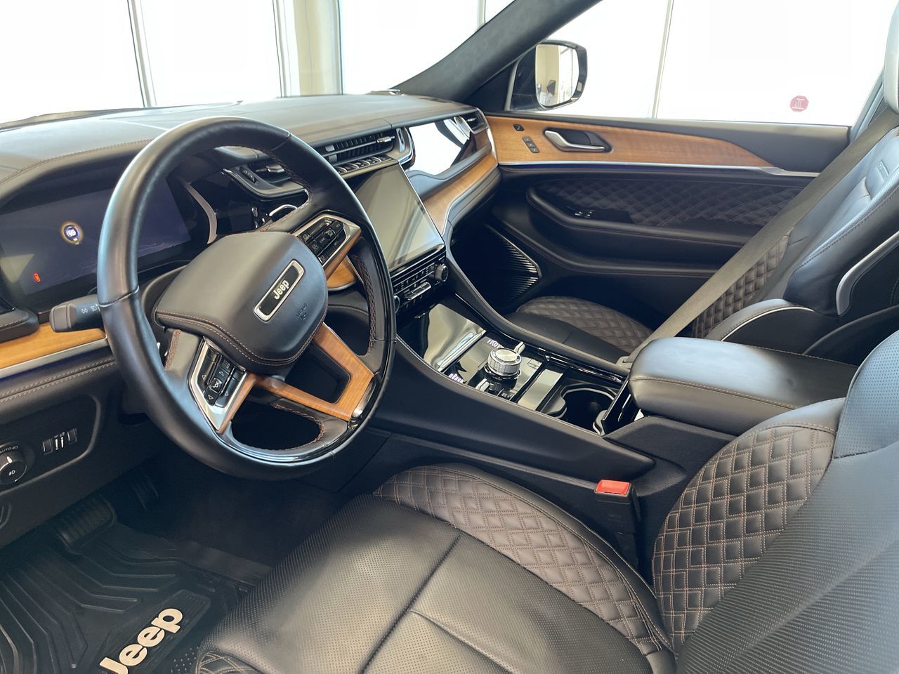 2023 Jeep Grand Cherokee 4X4