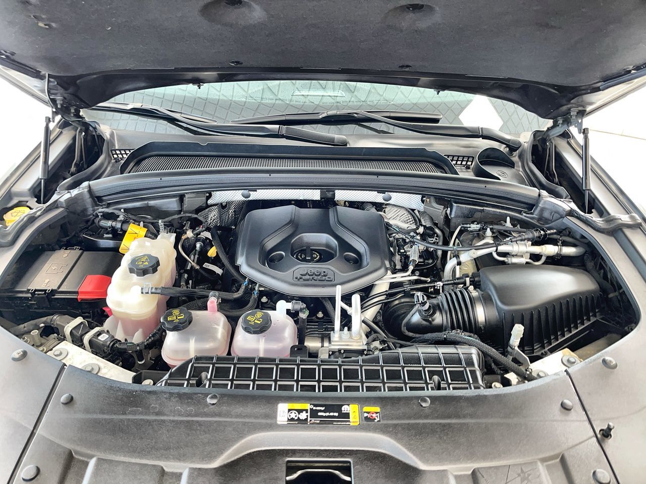 2022 Jeep Grand Cherokee 4xe in Regina, Saskatchewan