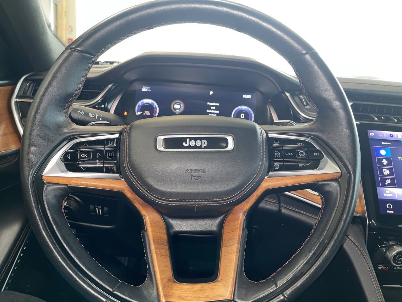Jeep Grand Cherokee L  2022 à Regina, Saskatchewan