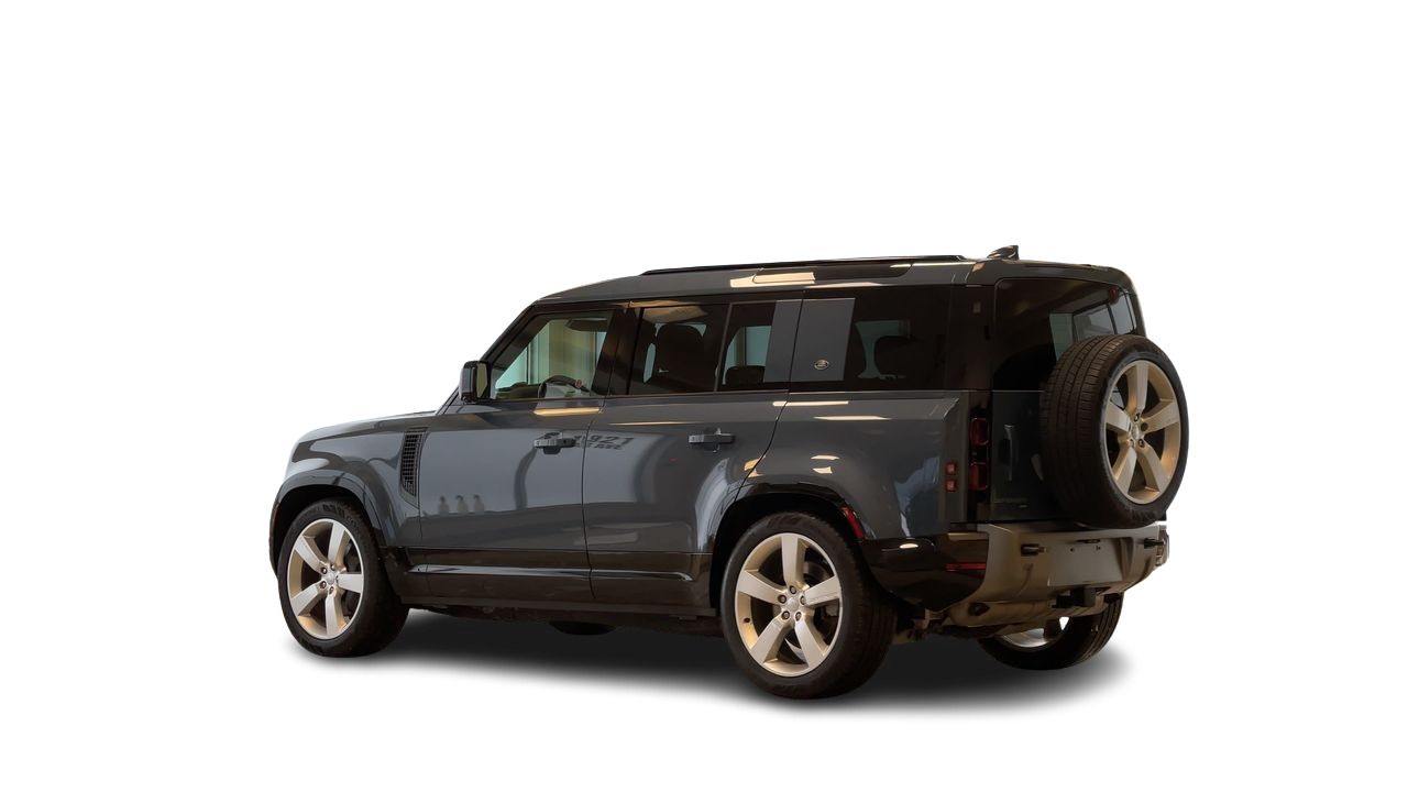 Land Rover Defender  2023 à Regina, Saskatchewan