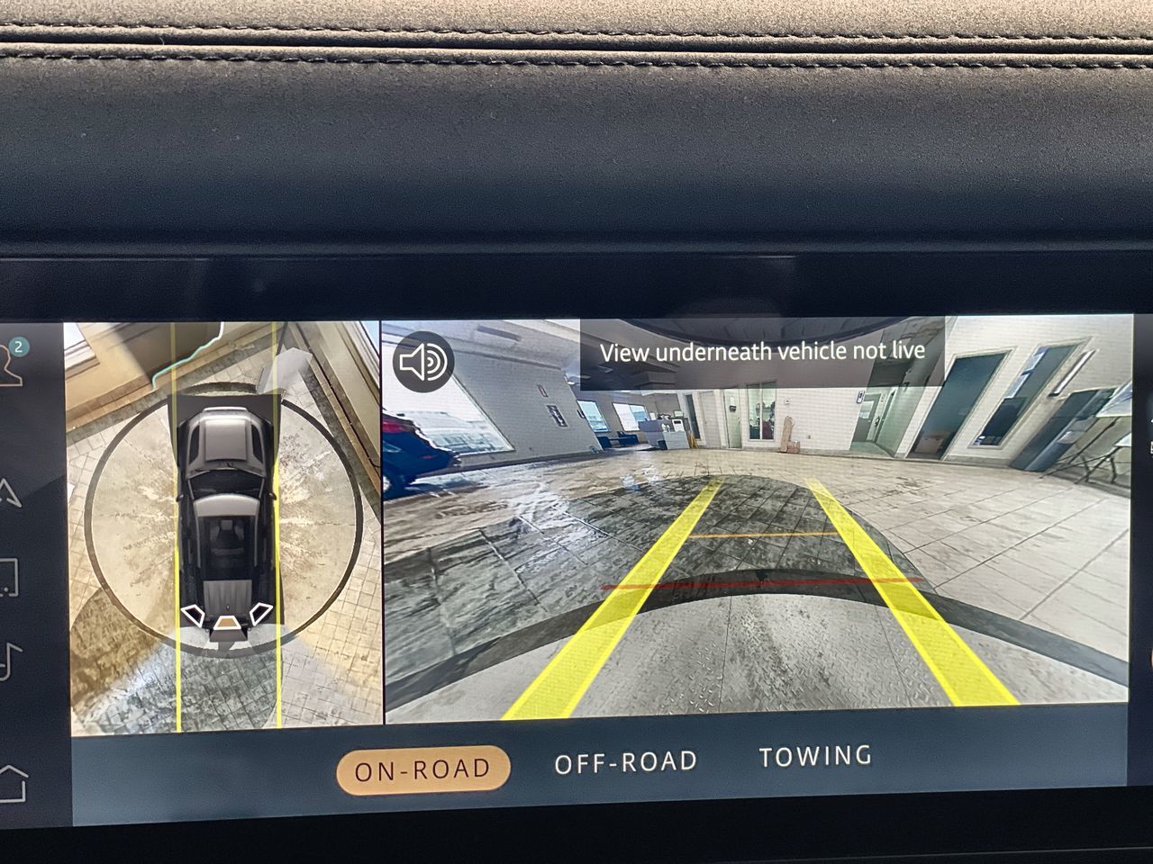 Land Rover Defender  2023 à Regina, Saskatchewan