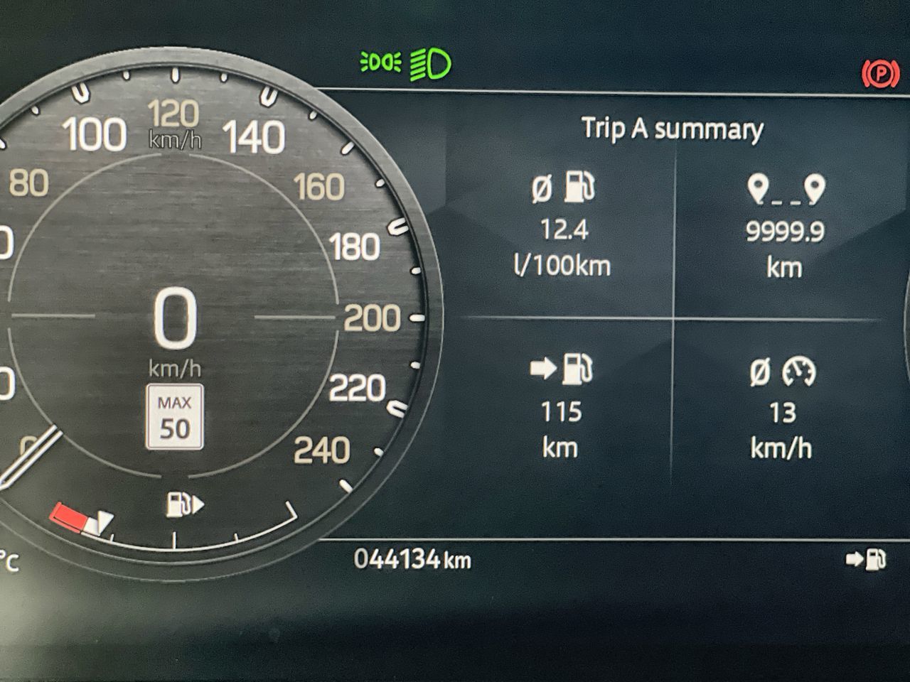 Land Rover Defender  2023 à Regina, Saskatchewan