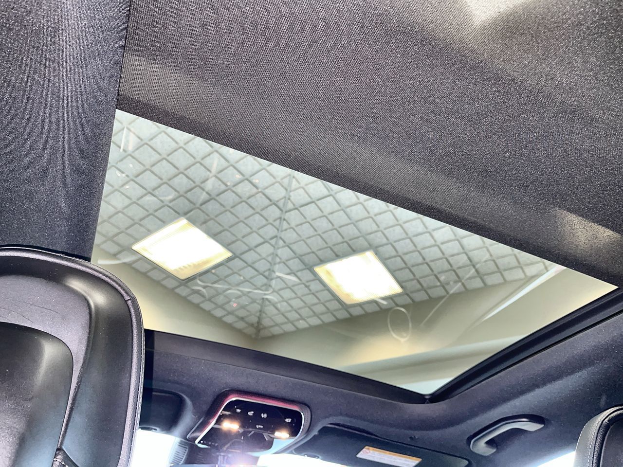 2024 Mercedes-Benz GLC300