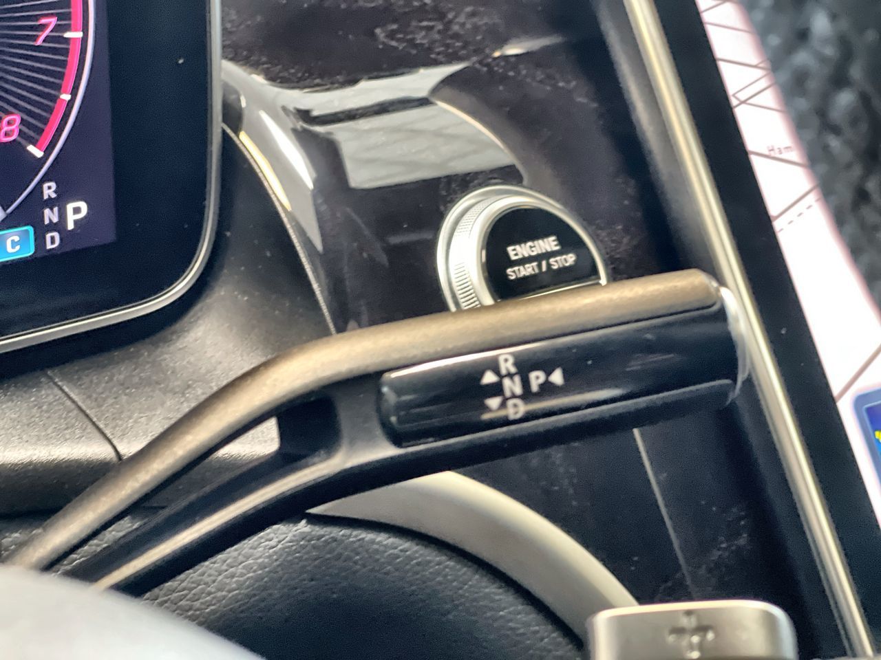 2024 Mercedes-Benz GLC300