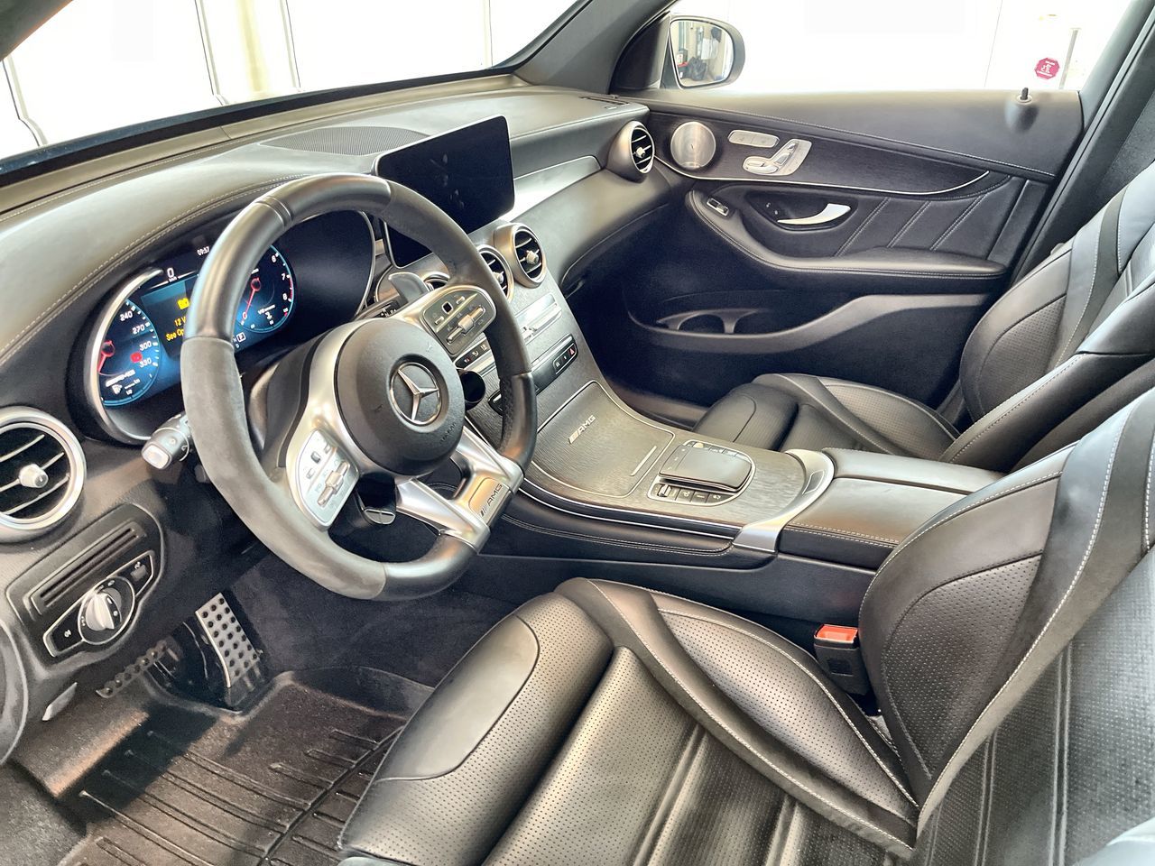 2021 Mercedes-Benz GLC63 AMG