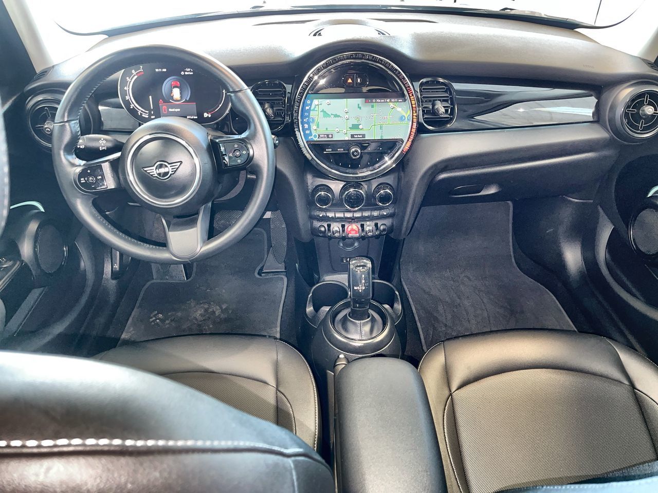 MINI 5 Door  2024 à Regina, Saskatchewan