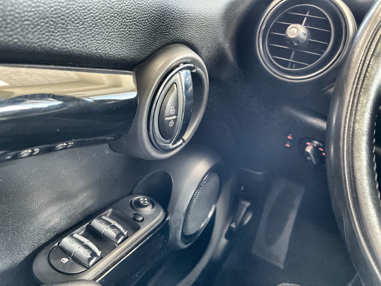 2017 MINI COOPER S in Regina, Saskatchewan