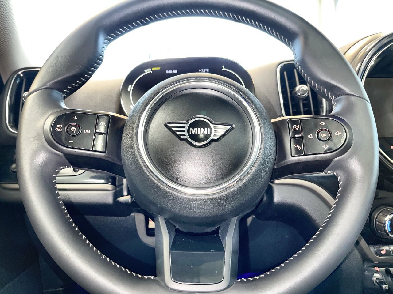 2023 MINI COOPER SE Countryman ALL4 in Regina, Saskatchewan