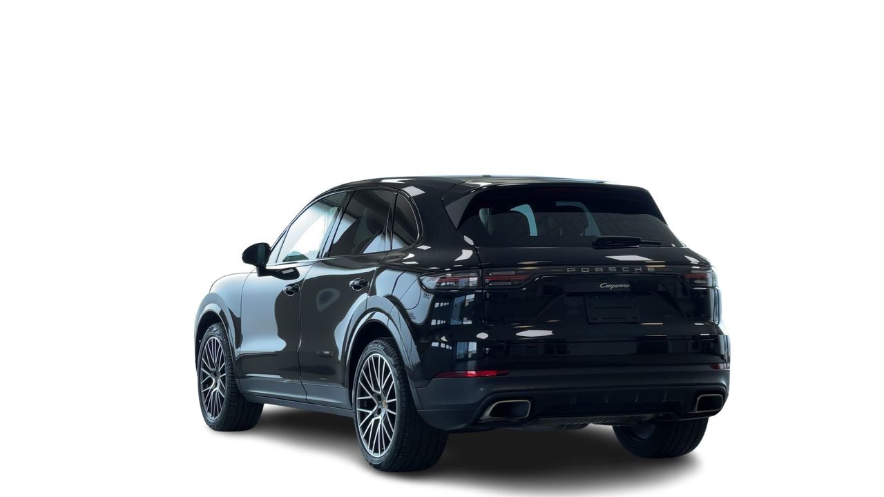 2022 Porsche Cayenne in Regina, Saskatchewan