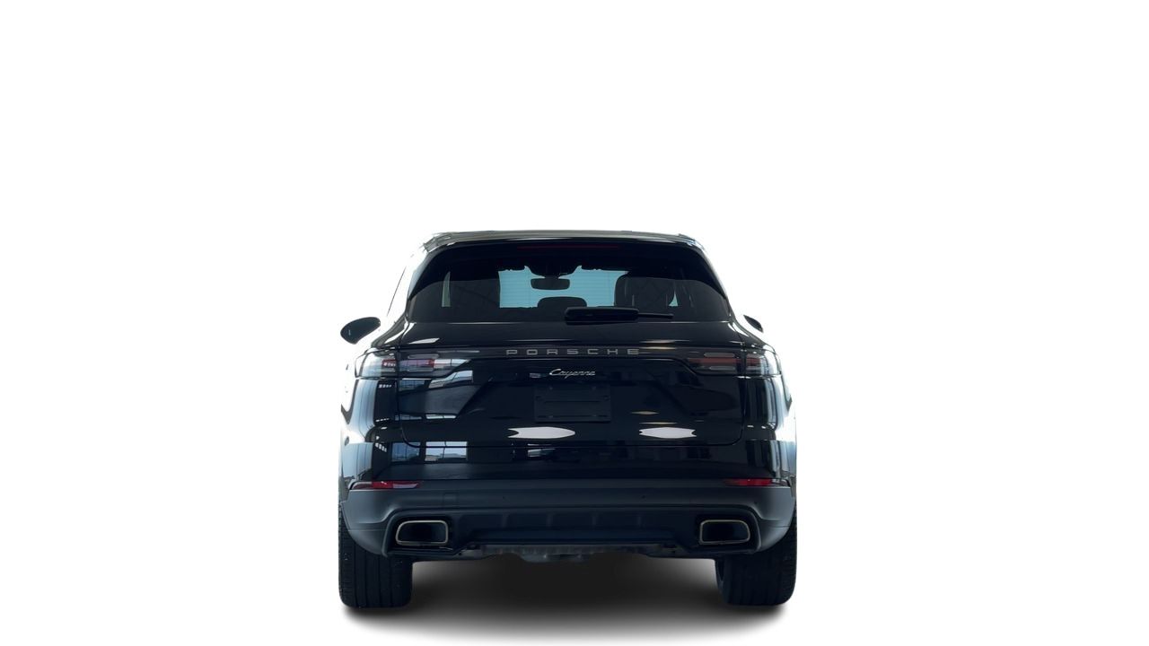 2022 Porsche Cayenne in Regina, Saskatchewan