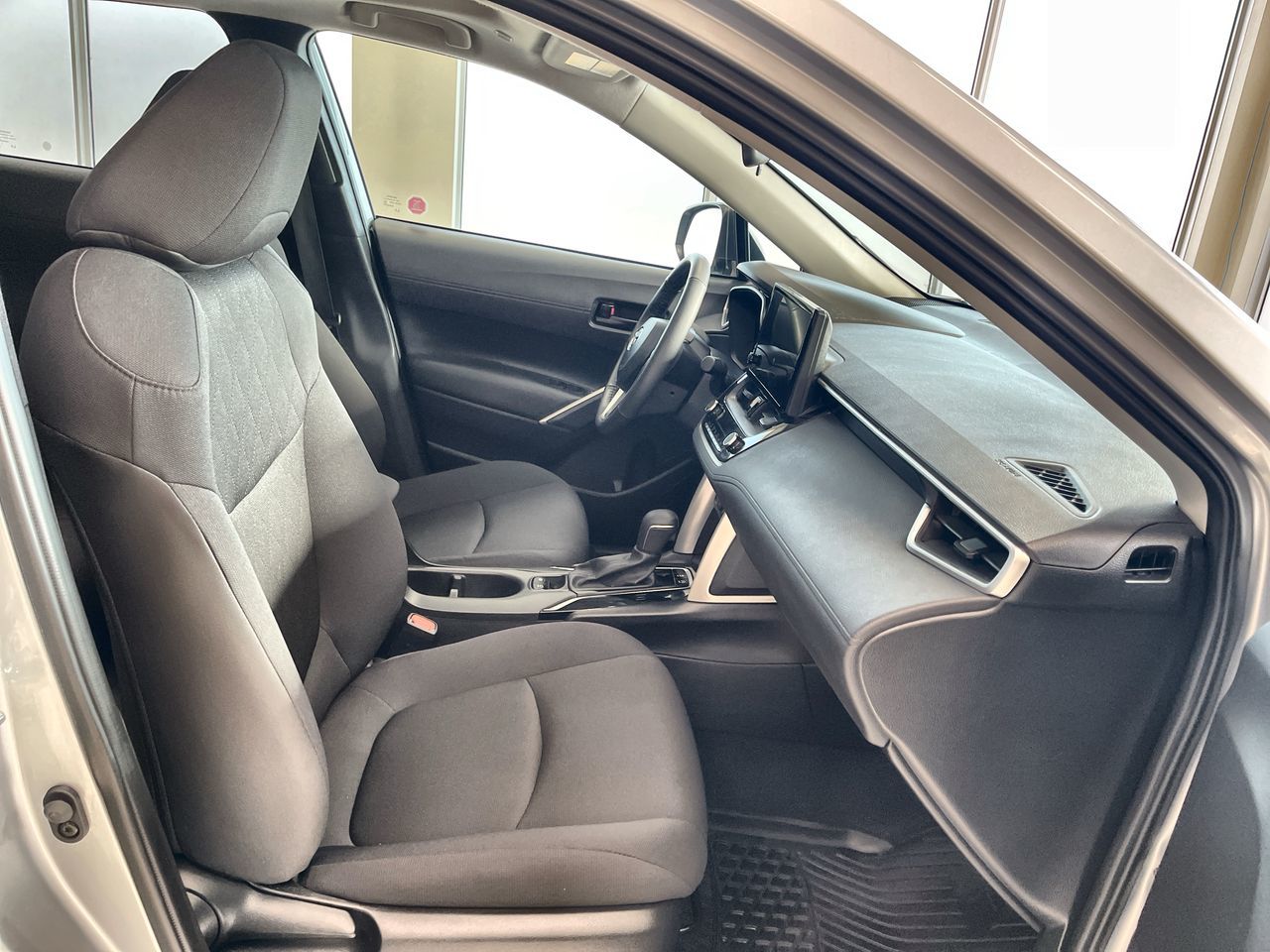 Toyota Corolla Cross  2024 à Regina, Saskatchewan