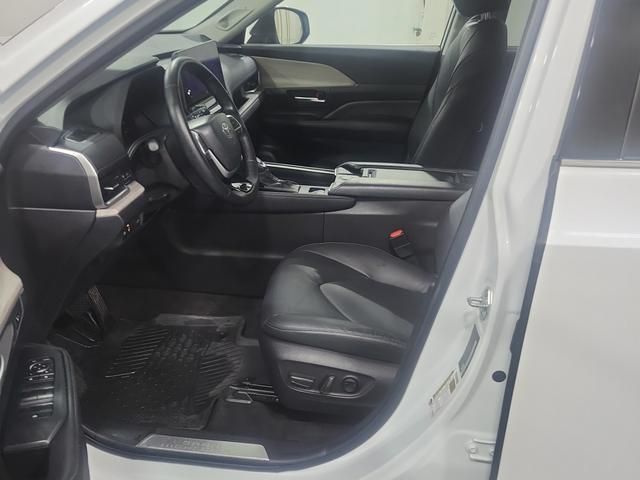 Toyota Grand Highlander  2024 à Regina, Saskatchewan