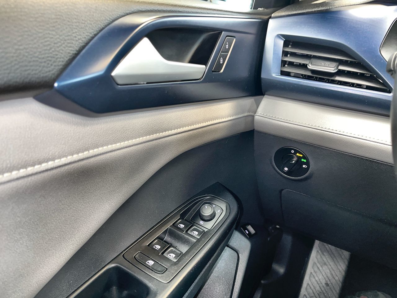 2024 Volkswagen Taos