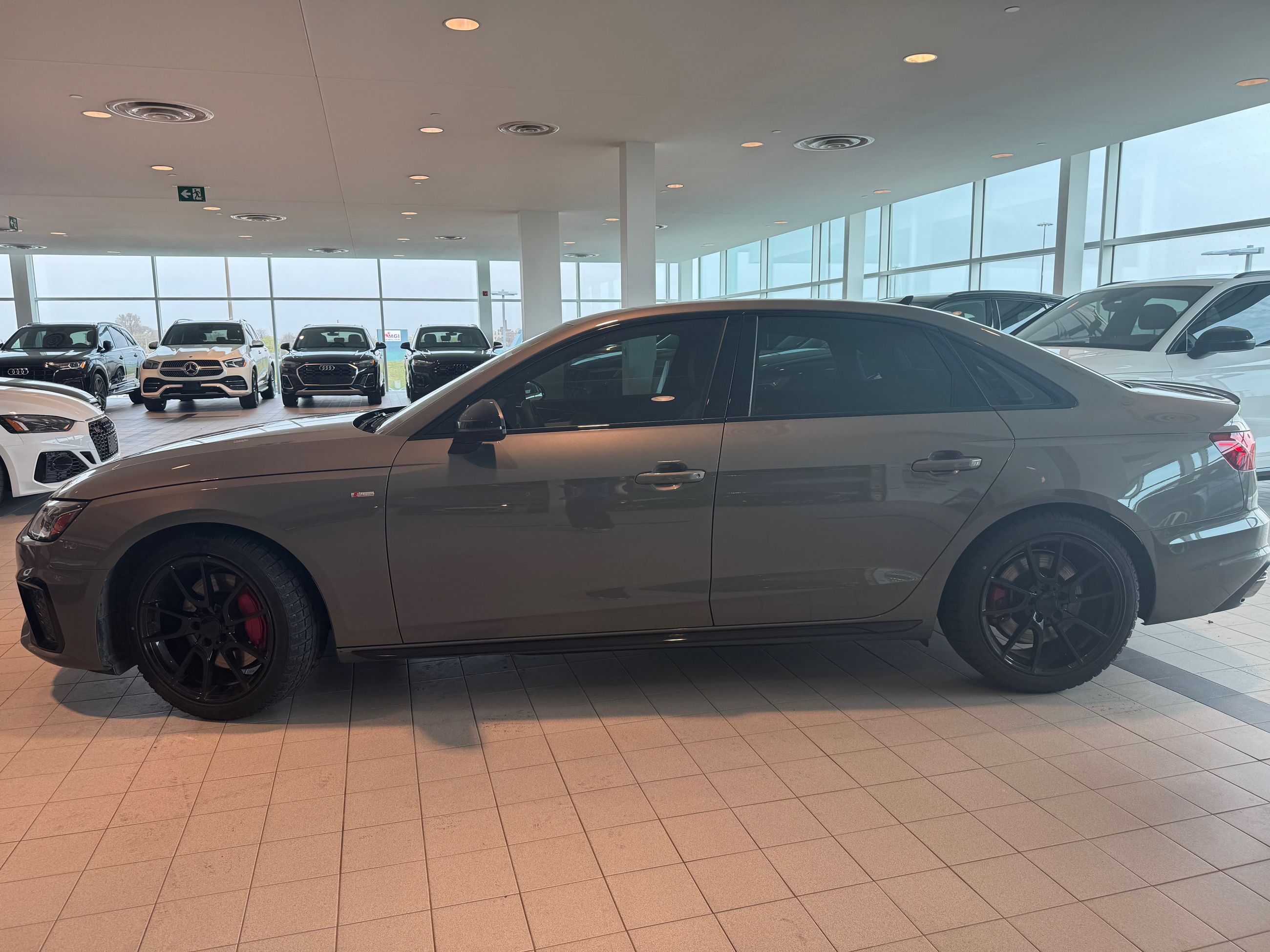 Audi A4  2023 à Toronto, Ontario